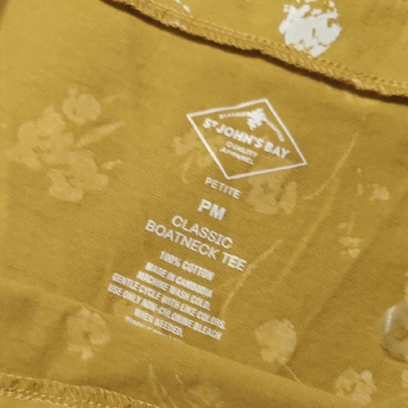 NWT St. John's Bay Mustard Floral Long Sleeve Top - Picture 5 of 6